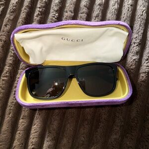 GUCCI- Sunglasses